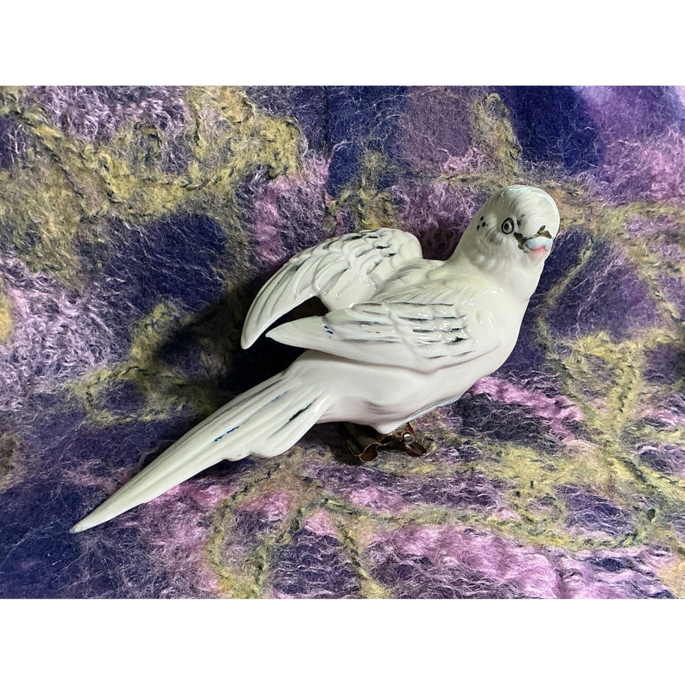 Vintage White‎ Porcelain Budgie Parakeet Clip On Bird Figurine Hand Painted 5in